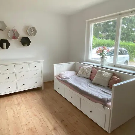 Traumgarten Premium Ferienwohnung Mit Pool Lägenhet *